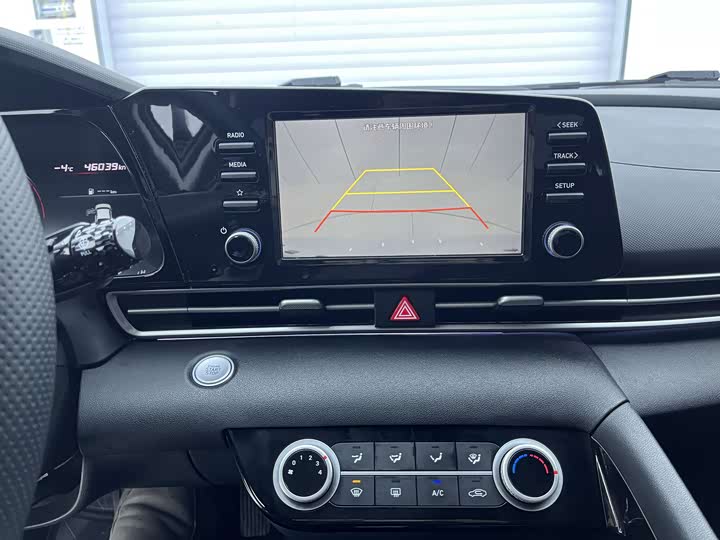 Фото 13 - Hyundai Elantra N line