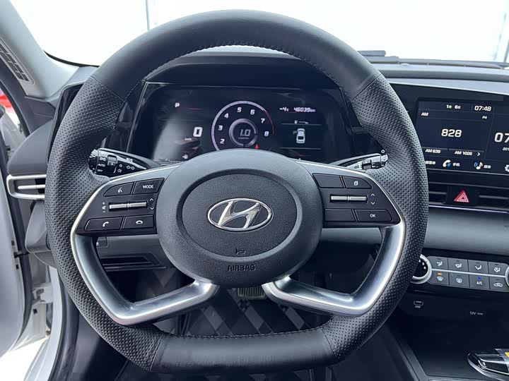 Фото 6 - Hyundai Elantra N line