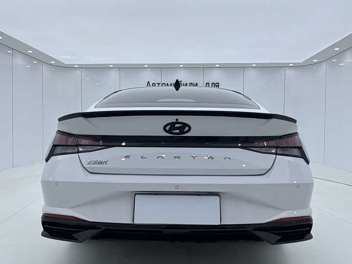 Фото 8 - Hyundai Elantra N line