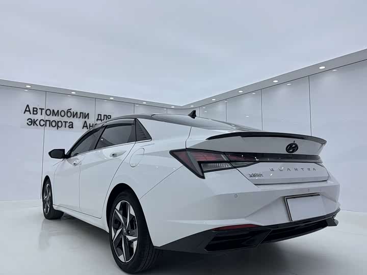 Фото 9 - Hyundai Elantra N line