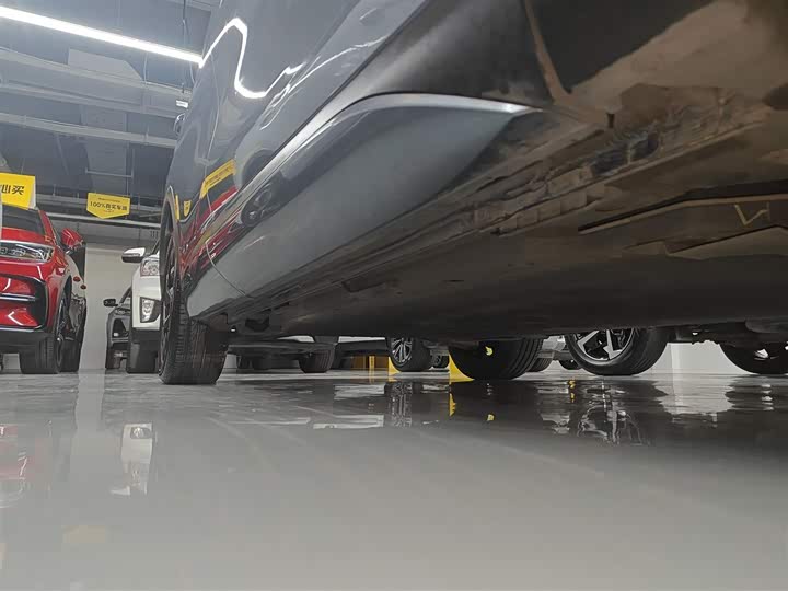 Фото 21 - BYD Yuan Plus