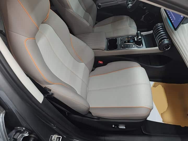 Фото 25 - BYD Yuan Plus