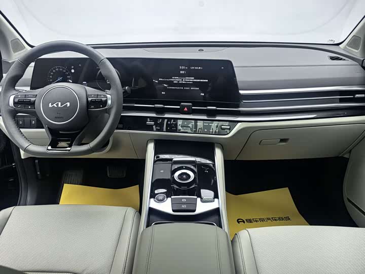 Фото 16 - Kia Sportage