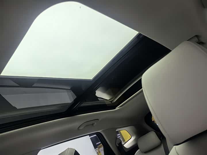 Фото 17 - Kia Sportage