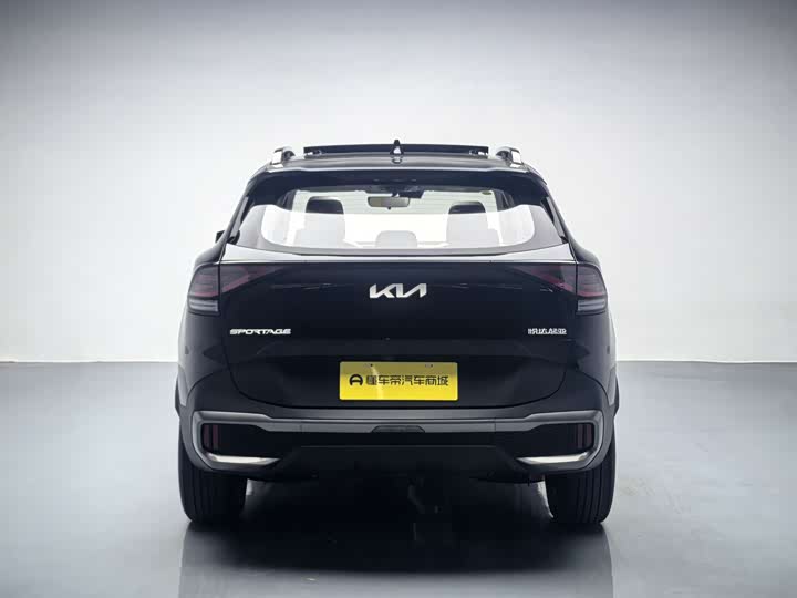 Фото 8 - Kia Sportage