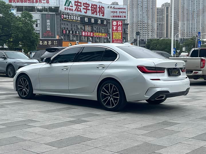 Фото 7 - BMW 3 Series