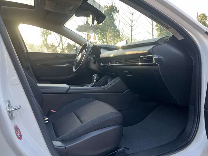 Фото 10 - Mazda 3 (Axela)