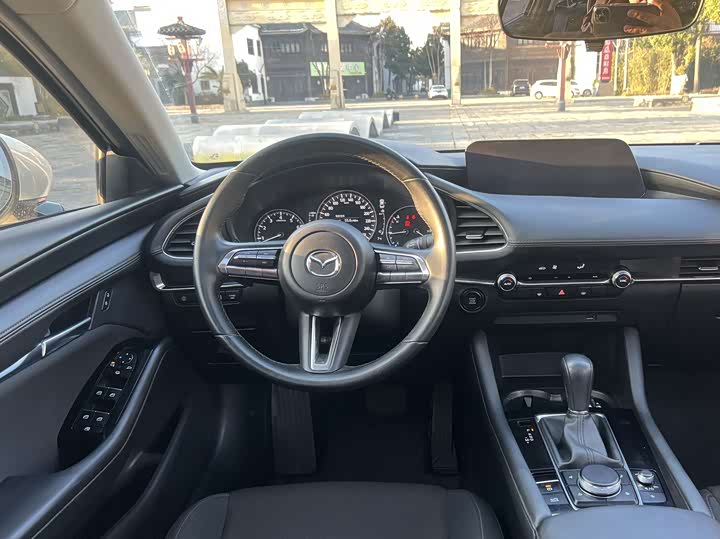 Фото 12 - Mazda 3 (Axela)