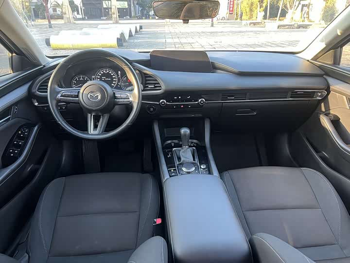 Фото 13 - Mazda 3 (Axela)