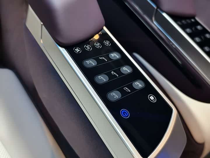 Фото 10 - Mercedes-Benz Vito