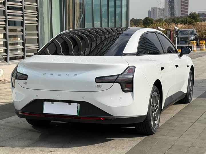 Фото 5 - XPeng Mona M03