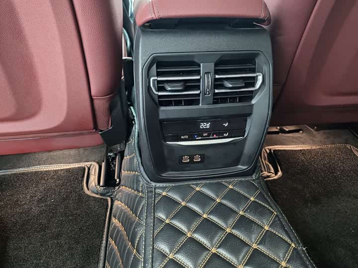 Фото 7 - BMW 3 Series