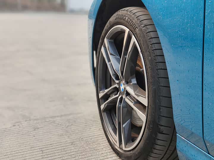 Фото 10 - BMW 2 Series