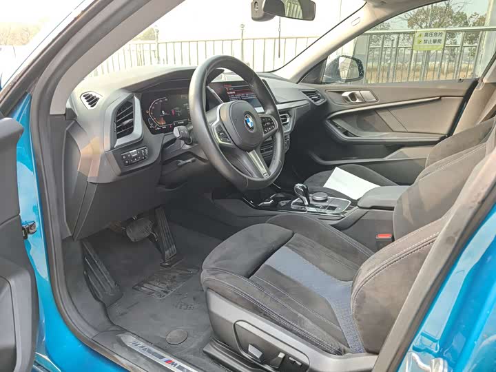 Фото 11 - BMW 2 Series