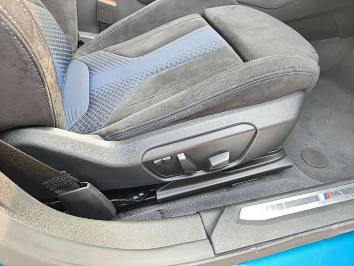 Фото 20 - BMW 2 Series