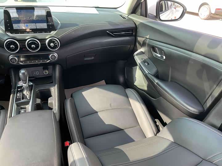 Фото 16 - Nissan Sylphy