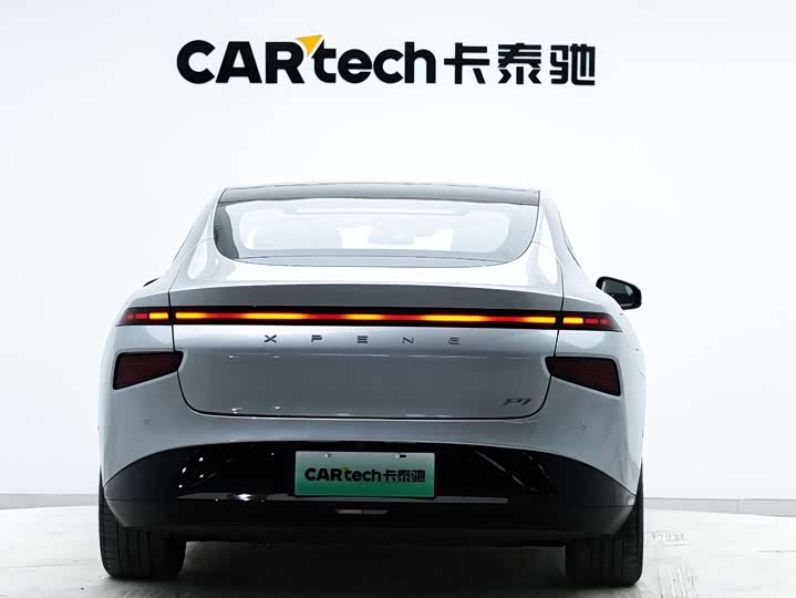 Фото 9 - XPeng P7