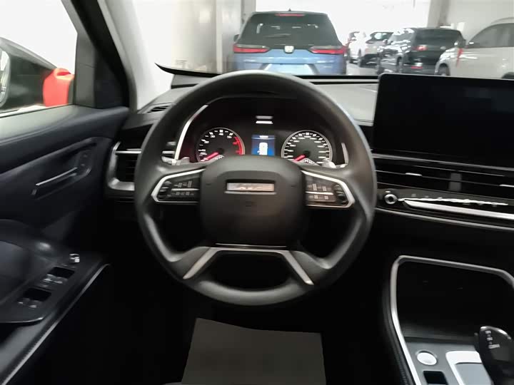 Фото 11 - Haval H6