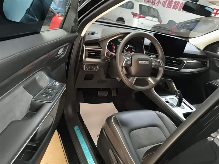 Фото 16 - Haval H6