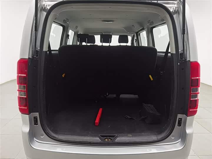 Фото 10 - JAC Refine M3