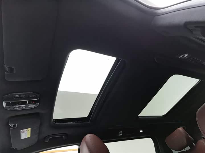 Фото 14 - GAC Trumpchi M8