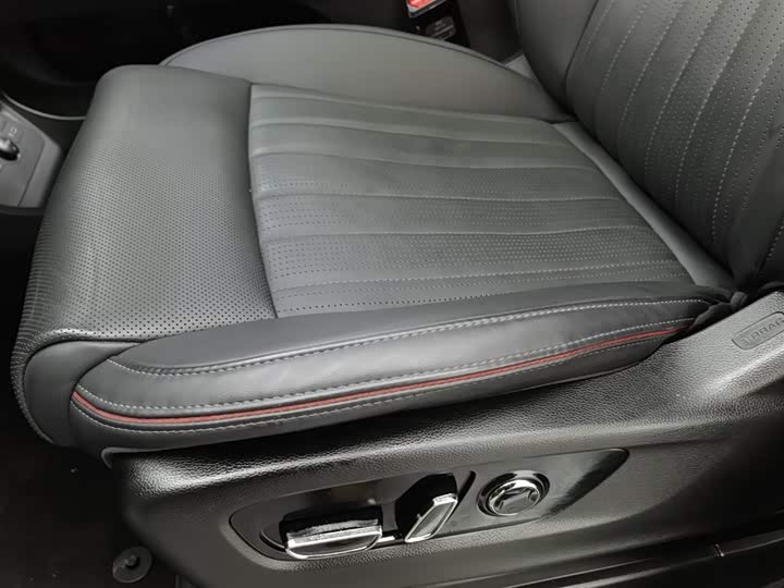 Фото 20 - GAC Trumpchi M8