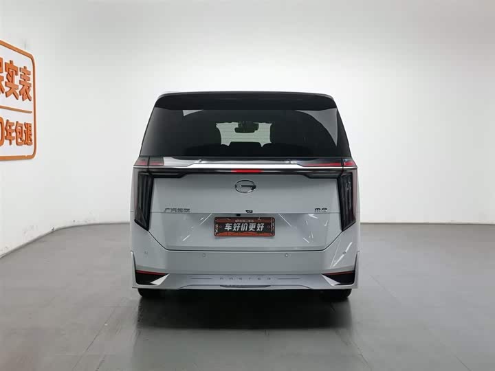 Фото 4 - GAC Trumpchi M8