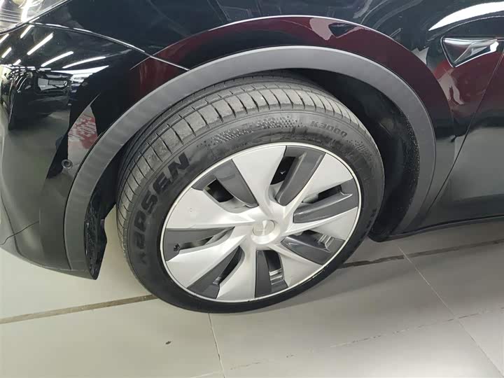 Фото 23 - Tesla Model Y