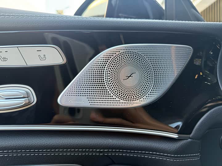 Фото 11 - Mercedes-Benz AMG GT