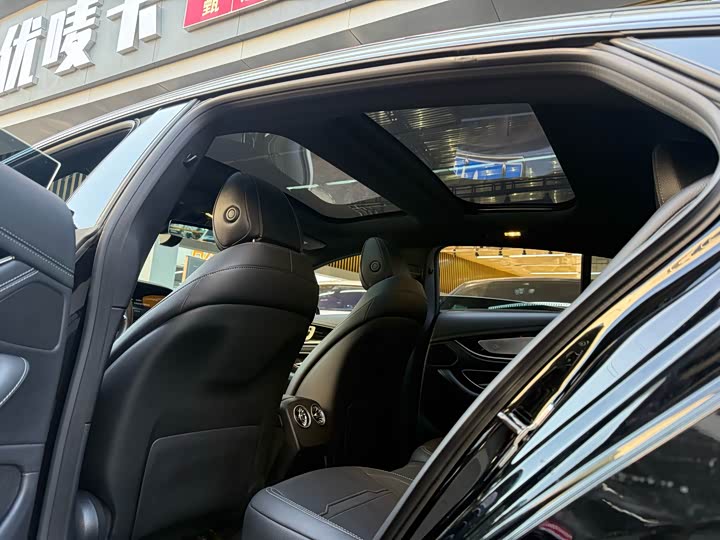 Фото 15 - Mercedes-Benz AMG GT