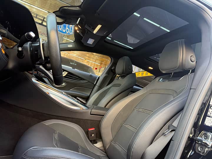 Фото 8 - Mercedes-Benz AMG GT