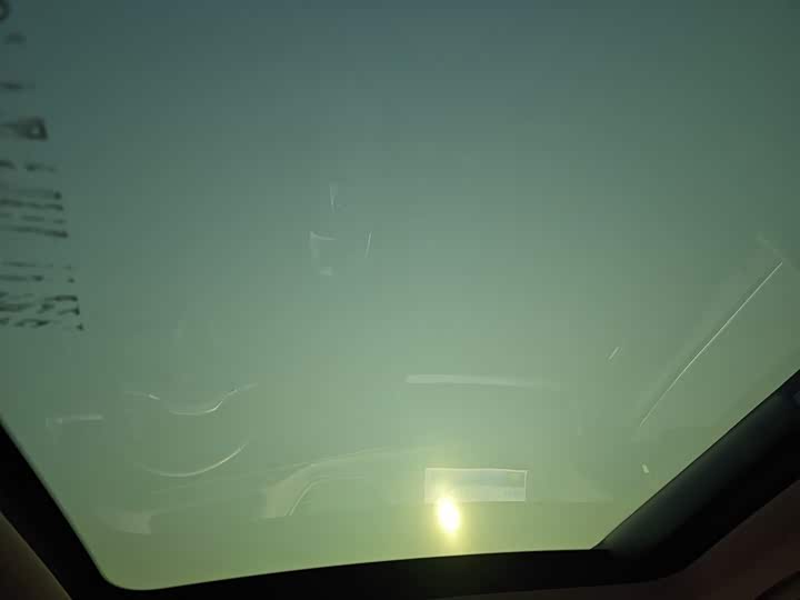 Фото 18 - BMW iX1