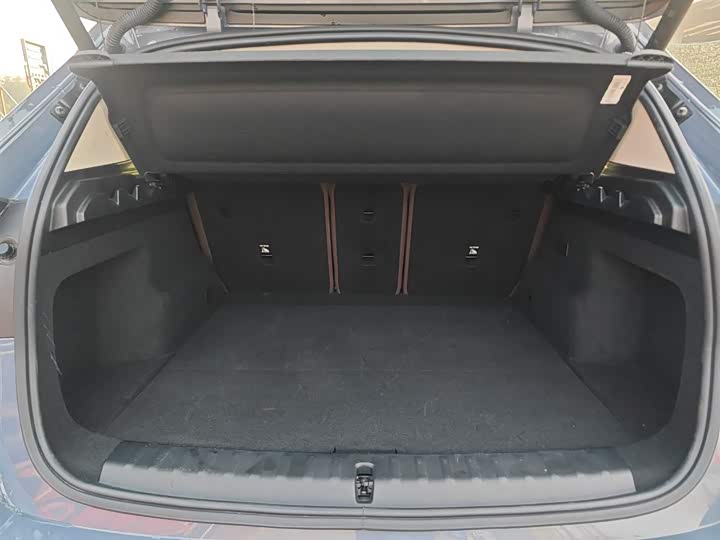 Фото 19 - BMW iX1