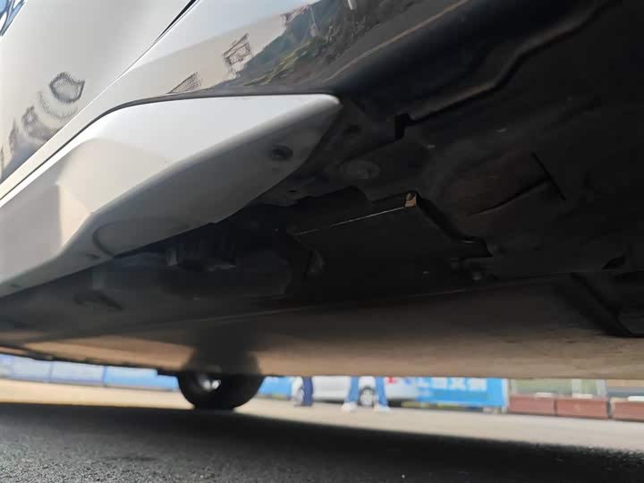 Фото 22 - BMW iX1