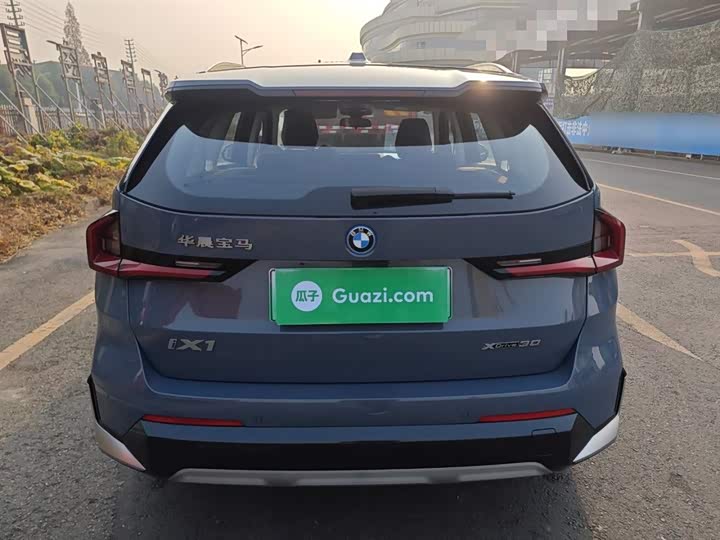 Фото 6 - BMW iX1