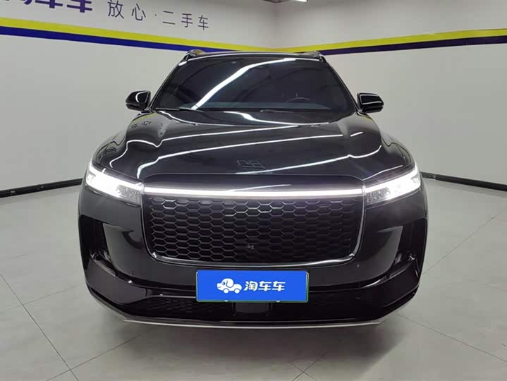 Фото 2 - LiXiang One