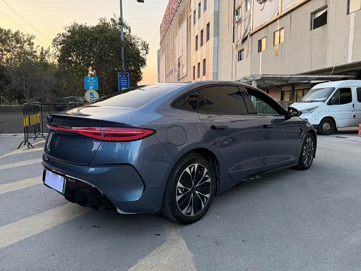 Фото 8 - BYD Seal