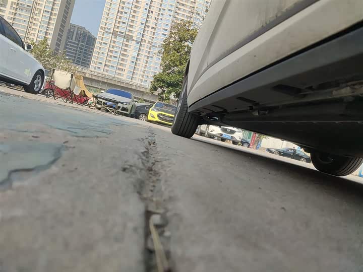 Фото 21 - BYD Dolphin