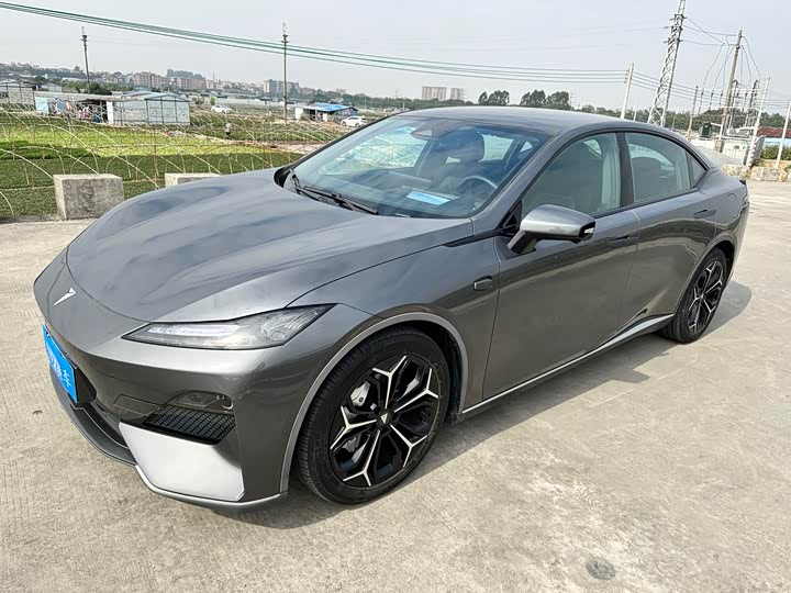 Фото 1 - Changan Deepal SL03