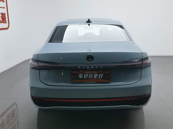 Фото 4 - Volkswagen Passat