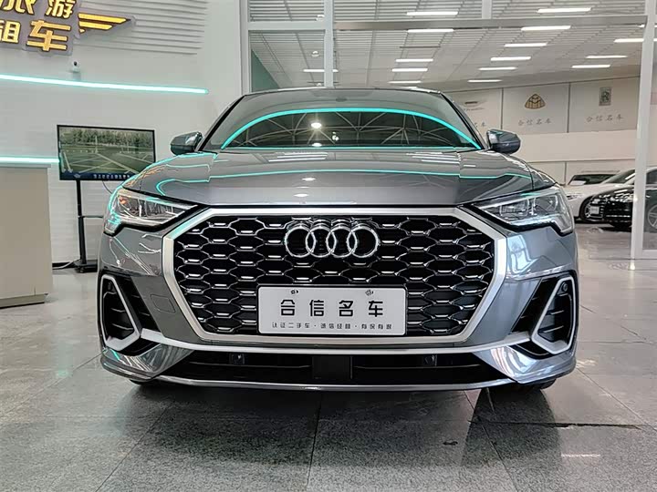 Фото 2 - Audi Q3 Sportback