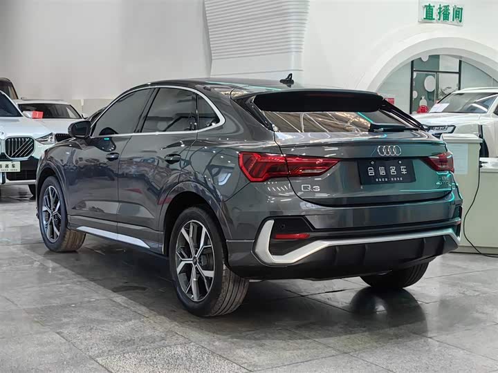 Фото 4 - Audi Q3 Sportback