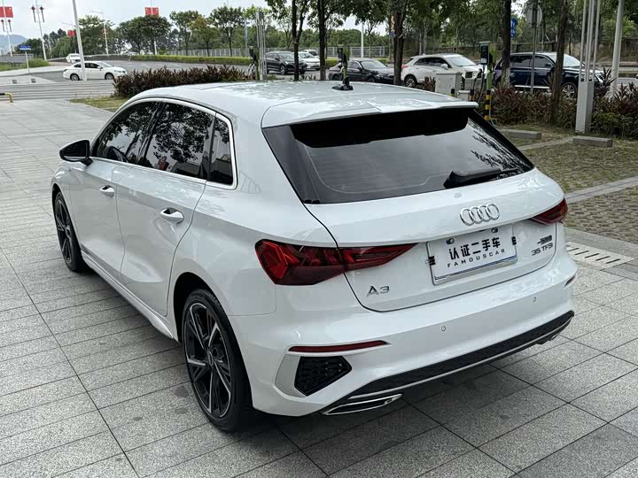 Фото 11 - Audi A3