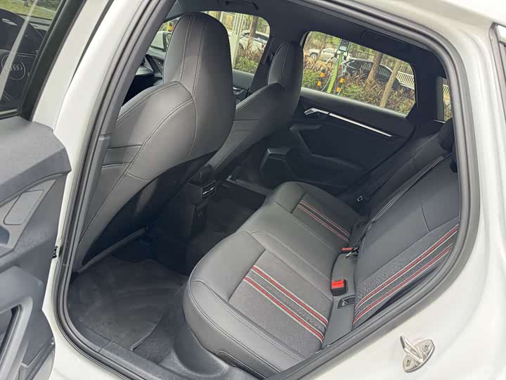 Фото 5 - Audi A3