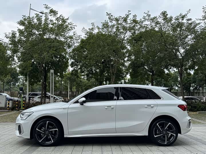 Фото 9 - Audi A3