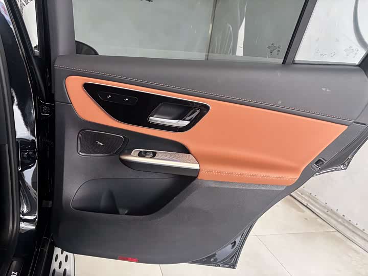 Фото 23 - Mercedes-Benz GLC-Class