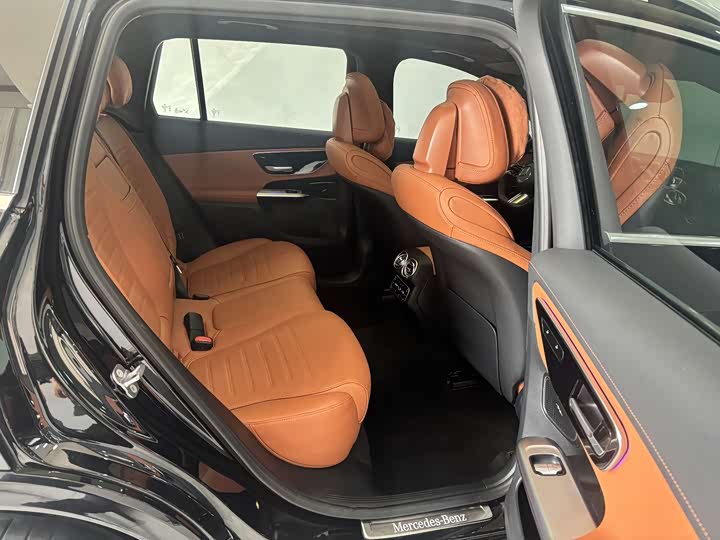 Фото 24 - Mercedes-Benz GLC-Class