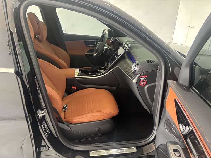 Фото 27 - Mercedes-Benz GLC-Class