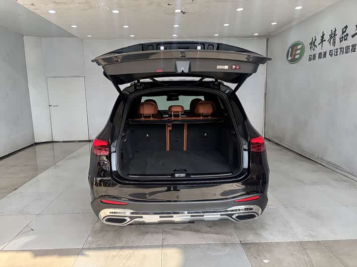 Фото 28 - Mercedes-Benz GLC-Class