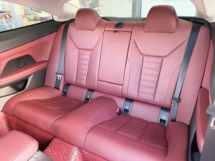 Фото 10 - BMW 4 Series